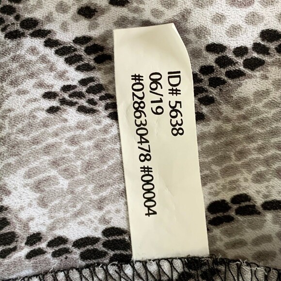 No Tag/Unbranded Flowy Snakeskin Pattern Tank Top Women S Casual Reversible - Picture 10 of 12